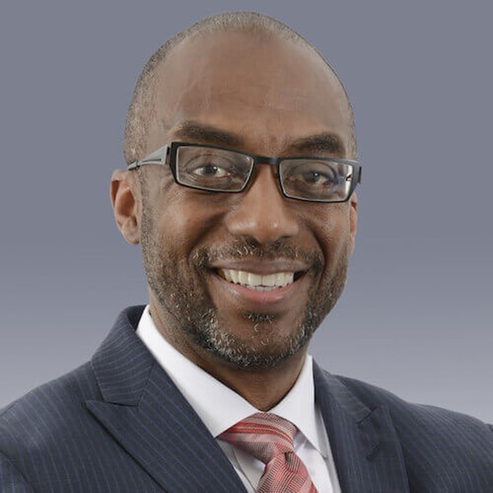 A headshot of Dr. Anthony D. Wilbon, a member of the Howard Online MBA faculty